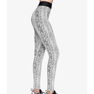 ONA by Yoon Chung Leggings White Black Snake Print Women's Size Small NWT